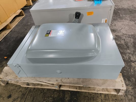 400 Amp. Square D, D325NTR, Fusible Safety Disconnect Switch, 240 VAC, 3PH, 3P, 3R, unused - Image 8