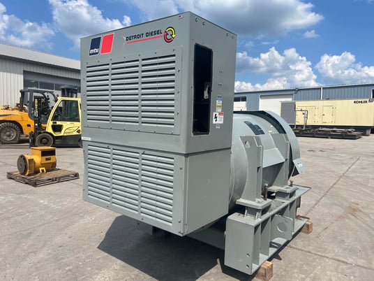 2800 KW, Marathon, MTU 2800RXC6DT2, generator end, 277/480 Volts, take off of 20V 4000 engine, 500 hours, 2008 - Image 2