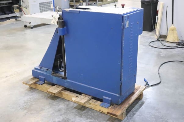 Spiro #Beta-3, hydraulic gorelocker elbow machine, edge former machine, 1999 - Image 4