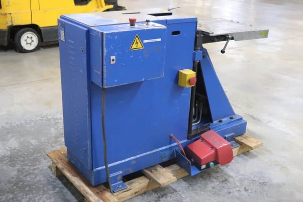 Spiro #Beta-3, hydraulic gorelocker elbow machine, edge former machine, 1999 - Image 5