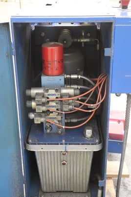 Spiro #Beta-3, hydraulic gorelocker elbow machine, edge former machine, 1999 - Image 10