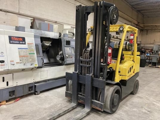 15500 lb. Hyster #S155FT, forklift, 6' & 4' forks, propane, solid tire, 2014 - Image 3