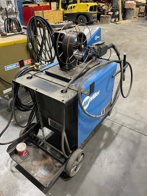 Miller welder - Image 3