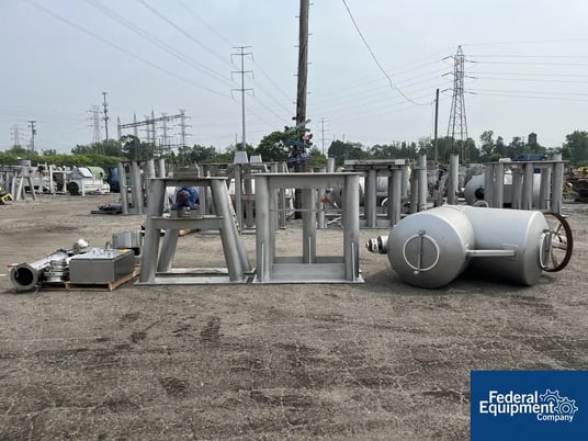 50 cu.ft. Patterson, Twin Shell Blender, Stainless Steel, w/ leg extensions, 7 HP (2 available) - Image 1