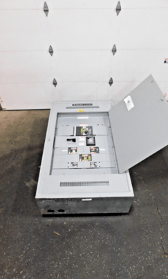 800 Amp. General Electric, APB4475D, Spectra Series, panelboard, 3-wire, 480 Volts, 3 phase - Image 1
