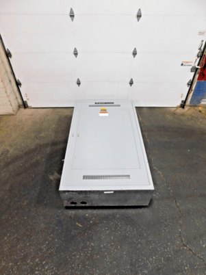 800 Amp. General Electric, APB4475D, Spectra Series, panelboard, 3-wire, 480 Volts, 3 phase - Image 2