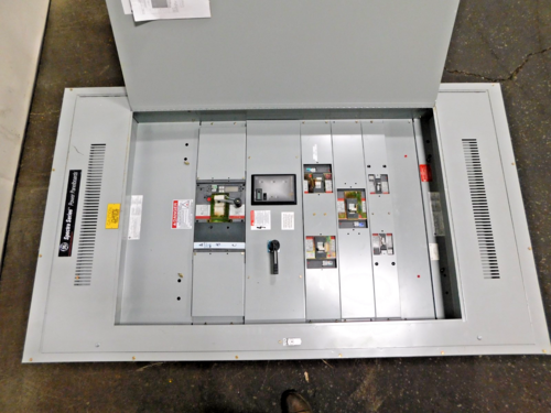800 Amp. General Electric, APB4475D, Spectra Series, panelboard, 3-wire, 480 Volts, 3 phase - Image 3