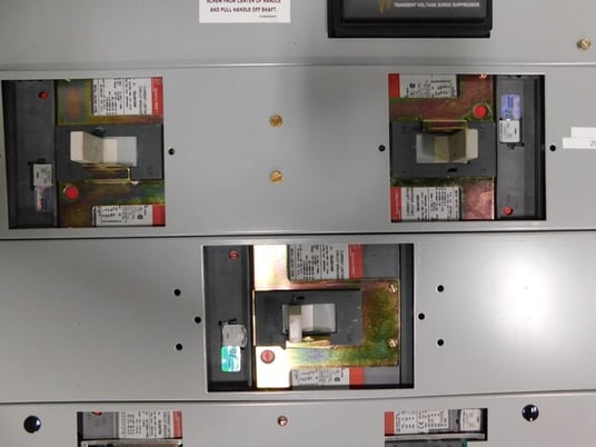 800 Amp. General Electric, APB4475D, Spectra Series, panelboard, 3-wire, 480 Volts, 3 phase - Image 7