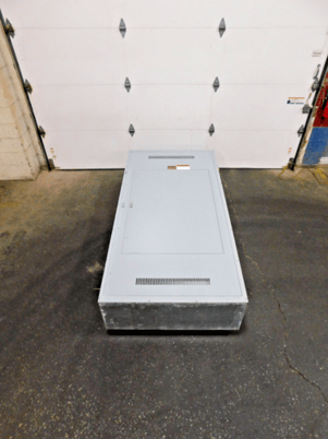 800 Amp. General Electric, APB4489D, Spectra Series, panelboard, 3-wire, 480 Volts, 3 phase - Image 2