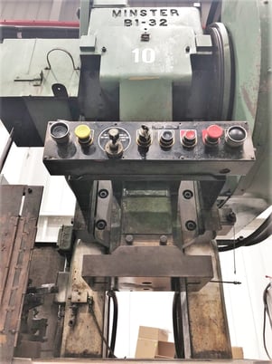 32 Ton, Minster #BI-32, Press, 450 SPM, 1.5" stroke, 10.75" Shut Height, 2.25" adjustment - Image 6
