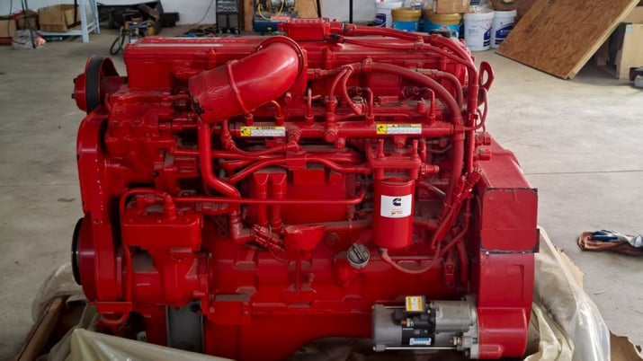 355 HP Cummins #ISL8.9E5360, diesel engine, 2100 RPM, never used - Image 1
