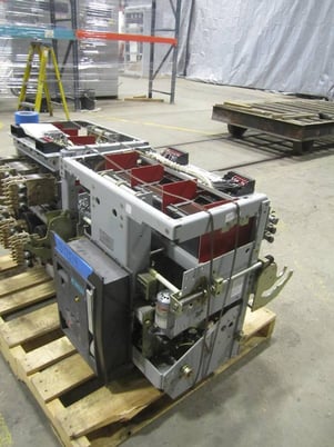 4000 Amp, GENERAL ELECTRIC, WPS-40, 480 Volts, electrically operated, drawout, 48 VDC, BELL ALARM, LSG - Image 6