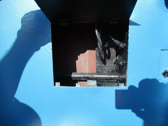 36" AEM, Belt Grinder, w/ slurry & blower - Image 6