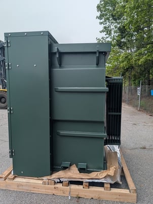 750 KVA 13200 Delta Primary, 480Y/277 Secondary, Pad, new, (immediate shipment available) - Image 4