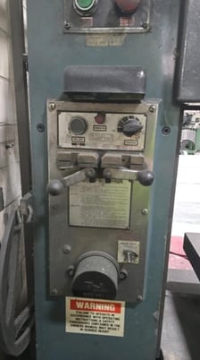 Tannewitz, Vertical Bandsaw - Image 4