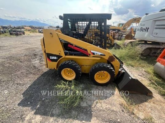 Cat 226B3 C3, Skid Steer Loader, 326 hours, S/N: MWD04654, 2012 - Image 3