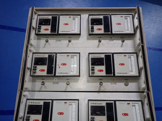 0.75" clock wise Brabender #2503, Extruder, 25:1 L/D, 3 barrel zone, 3 HP, 230 V., Control panel - Image 4