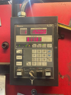 38 Ton, Amada #RG-3512, CNC press brake, 4' overall, 40.2" between housing, 3.94" stroke, 14.57" open, Amada - Image 2