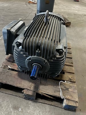 200 HP 1800 RPM Weg, Frame 447TS, TEFC, 460 Volts, F1 - Image 2