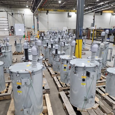 25/167 KVA Pole-mount transformers, refurbished - Image 1