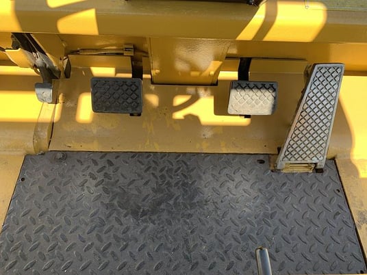 15000 lb. Caterpillar #T150D, forklift, propane fuel, cushion tires, 2-stage mast, 202" mast height, side - Image 5