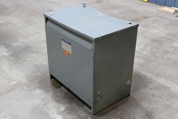 75 KVA 480 Primary, 240 Secondary, Square D, Insulated Transformer, 3 Phase, 60 Hz, 90/180 Amps - Image 3