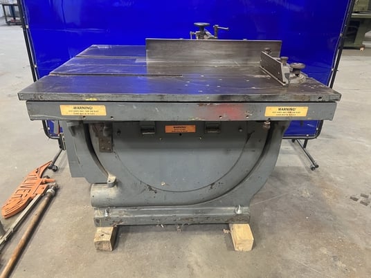 Oliver #260-D, Dual Arbor Table Saw, 20" Blade capacity, 24" x 44" Main & 17" x 44" Sliding Tables, (2) 5 HP - Image 4