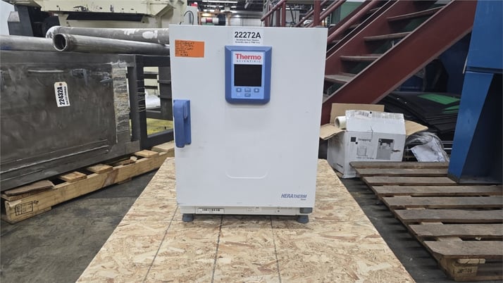Thermo Scientific #Heratherm-OMH60, Oven, Size 4, 2.12 cu.ft. Chamber, 626&deg;F max Temp., 1.44 kW, 120 V, 2015 - Image 6