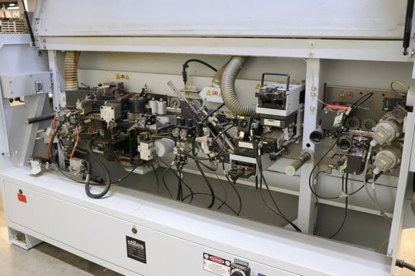 Brandt #0-KDF-110, Edge Bander w/Pre Mill, 3 mm Edge thickness, 8-40 mm Workpiece thickness, 400 V, 2015 - Image 9