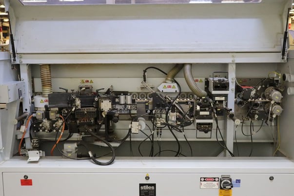 Brandt #0-KDF-110, Edge Bander w/Pre Mill, 3 mm Edge thickness, 8-40 mm Workpiece thickness, 400 V, 2015 - Image 10