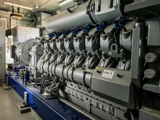 1550 KW MTU #16V4000GS, Natural gas generator set, 6-Wire, 3-phase, 60 Hz, 277/480 Volts, 2019 - Image 4