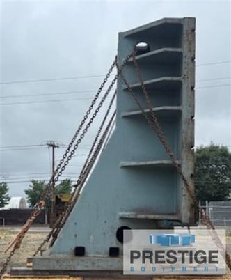 84" x 168" Giddings & Lewis, cast iron angle plate, 7 t-slots - Image 3