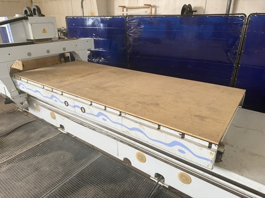 Weeke #BHP-200, CNC Machine Center w/Nesting Table, 3-Axis, 145" X, 61" Y, 9 kW, 10-Spindle, 8-Position Tool - Image 4