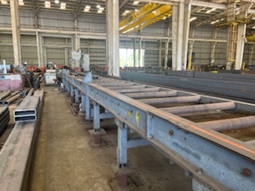 30" x 25" Hyd-Mech #V-25APC, vertical band saw, 75-350 FPM, PLC Control, 40' Roach powered infeed & outfeed - Image 5