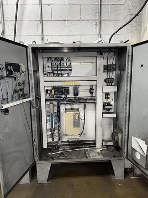 7 cu.ft. Wheelabrator #TMR-07-1-25, tumble blast, 5 HP direct drive EZFIT blast wheel, PLC Control, 2012 - Image 5