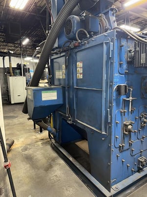 7 cu.ft. Wheelabrator #TMR-07-1-25, tumble blast, 5 HP direct drive EZFIT blast wheel, PLC Control, 2012 - Image 9