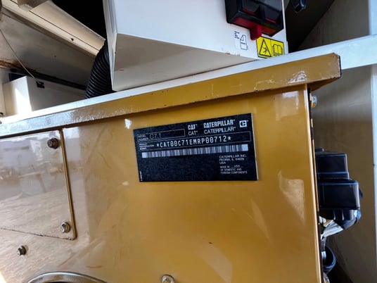 200 KW Caterpillar #XQ200, diesel generator set, 277/480 Volts, 6772 hours, Tier 4i, sound attenuated - Image 7