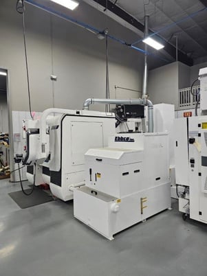 11.8" x 11.8" Studer #S131R, Cylindrical Grinder, 4-Spindle, 6.3" Workpiece diameter, 9.84" Grinding Wheel - Image 2