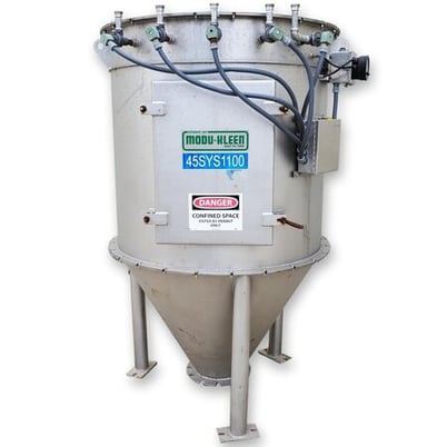 Dynamic Air #Modu-Kleen, Dust Filter Stainless Steel Cartridge Collector, Requires (5) 5.5" diameter x 36" L - Image 1