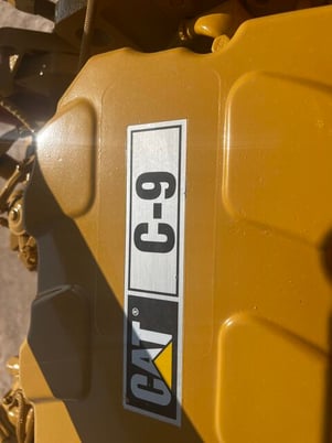 335 KW Caterpillar, diesel generator set, C9 engine, open skid mounted - Image 3