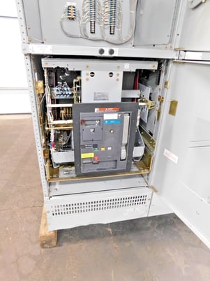 4000 Amps, General Electric #Wavepro-AKD-10, Switchgear, 3 phase, 4 Wire, 480 Volts, 10 section, w/ bus bar & - Image 10