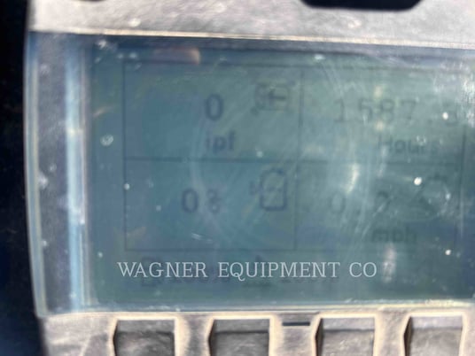 Caterpillar CB16, Compactor, 1705 hours, S/N: HP501043, 2023 - Image 5