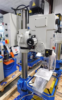 12.5" Knuth #SSB-32-XN, single spindle drill, 1.26" drill capacity, 125-3030 RPM, #4MT, work lamp - Image 3