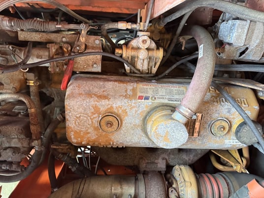 Railcar Mover, Switchmaster #10000, Detroit Diesel, 2394 hours, 1989 - Image 6