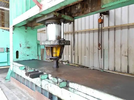 500 Ton, Faccin #PPM, dishing press, 197" blank diameter, 1.57"thickness,at plant site, 1991 - Image 8