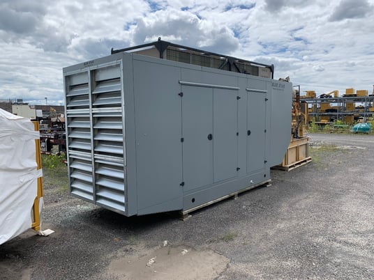 400 KW Marathon #433PSL6248, diesel generator set, 600 Volts, 3-phase, 1800 RPM, Tier 3, Volvo TAD1353GE - Image 3