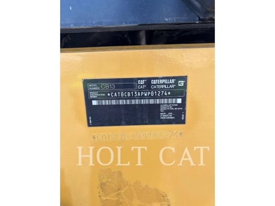 Caterpillar CB13, Vibratory Single Drum Asphalt, 1012 hours, S/N: PWP01274, 2024 - Image 6
