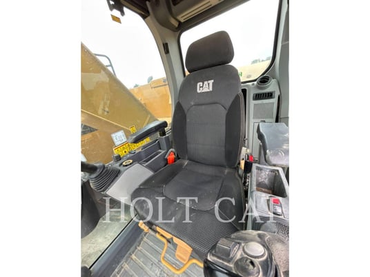 Caterpillar 325 TC, Crawler Excavator, 2613 hours, S/N: TEL30560, 2024 - Image 7