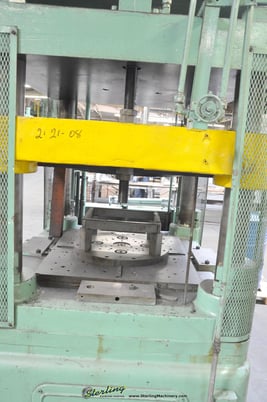 175 Ton, Columbus Industries, 20" stroke, 4-post hydraulic trim press,dual palm controls, #A1879 - Image 6