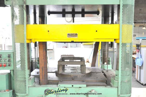 175 Ton, Columbus Industries, 20" stroke, 4-post hydraulic trim press,dual palm controls, #A1879 - Image 8